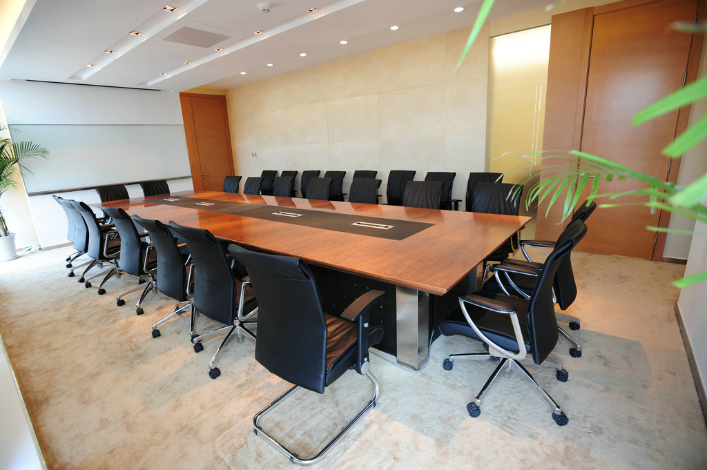 會(huì)議室-會(huì)議桌-Walker